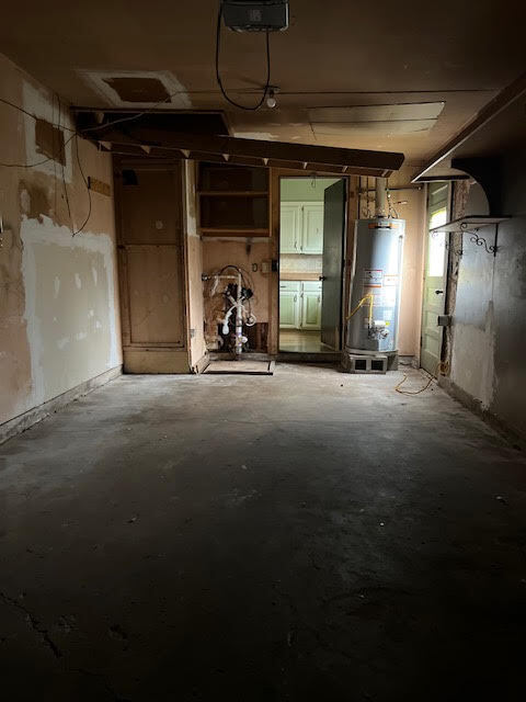 Building Photo - 5213 N Dawson Dr