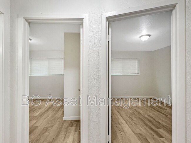 Foto del edificio - 355 S 29th St