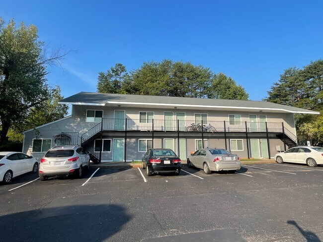 Apartamentos Guilford Place - Guilford Place Apartments.