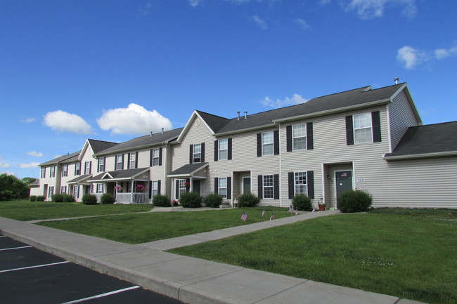 Foto del edificio - Fairdale Townhomes