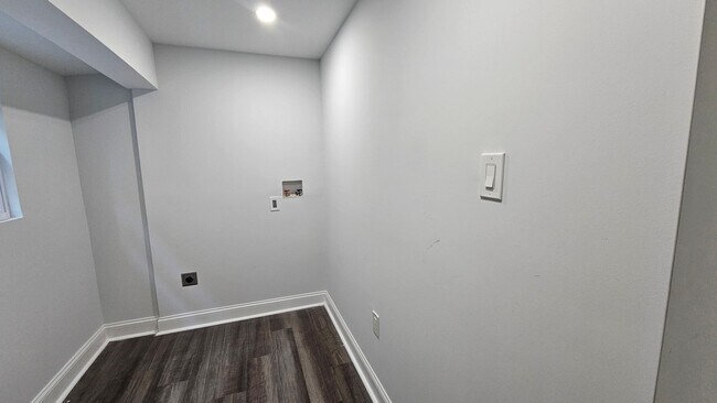 Foto del edificio - Now Showing!