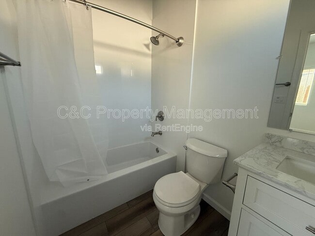 Building Photo - 478 Crivello Rd