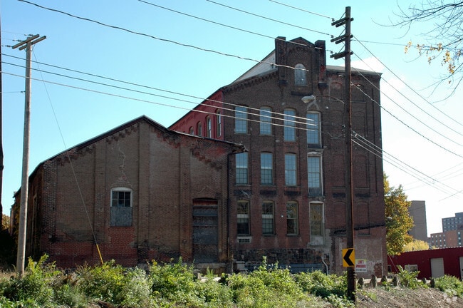 Silk Mill Apartments - The Lofts at Silk Mill