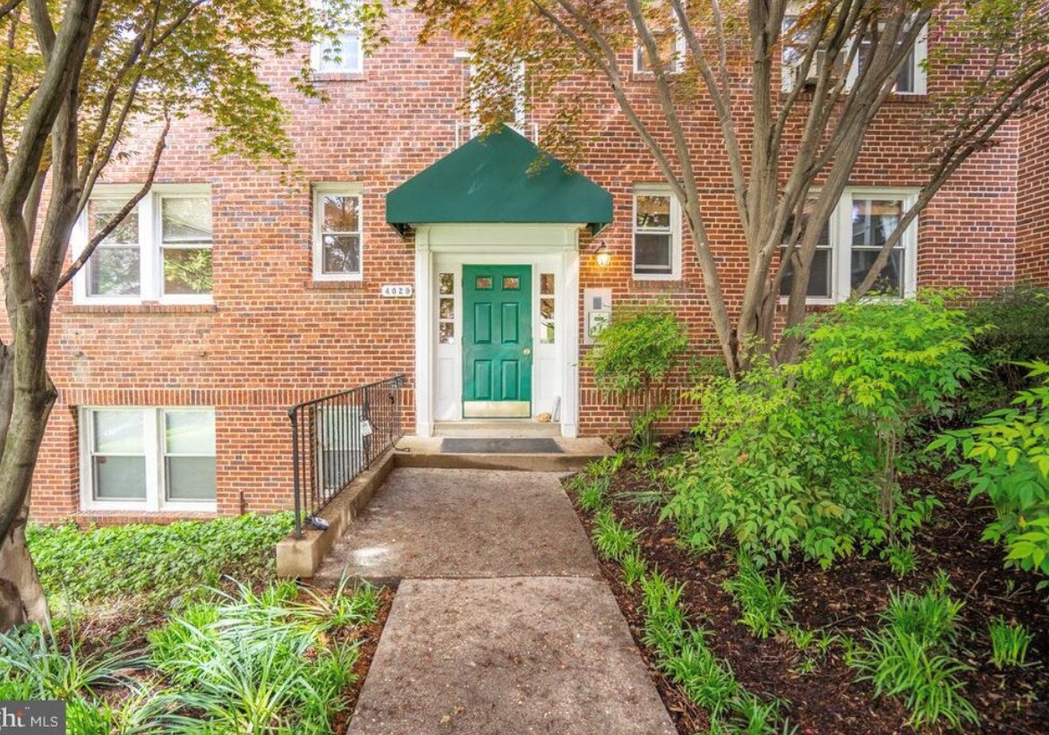 Primary Photo - 4029 Benton St NW