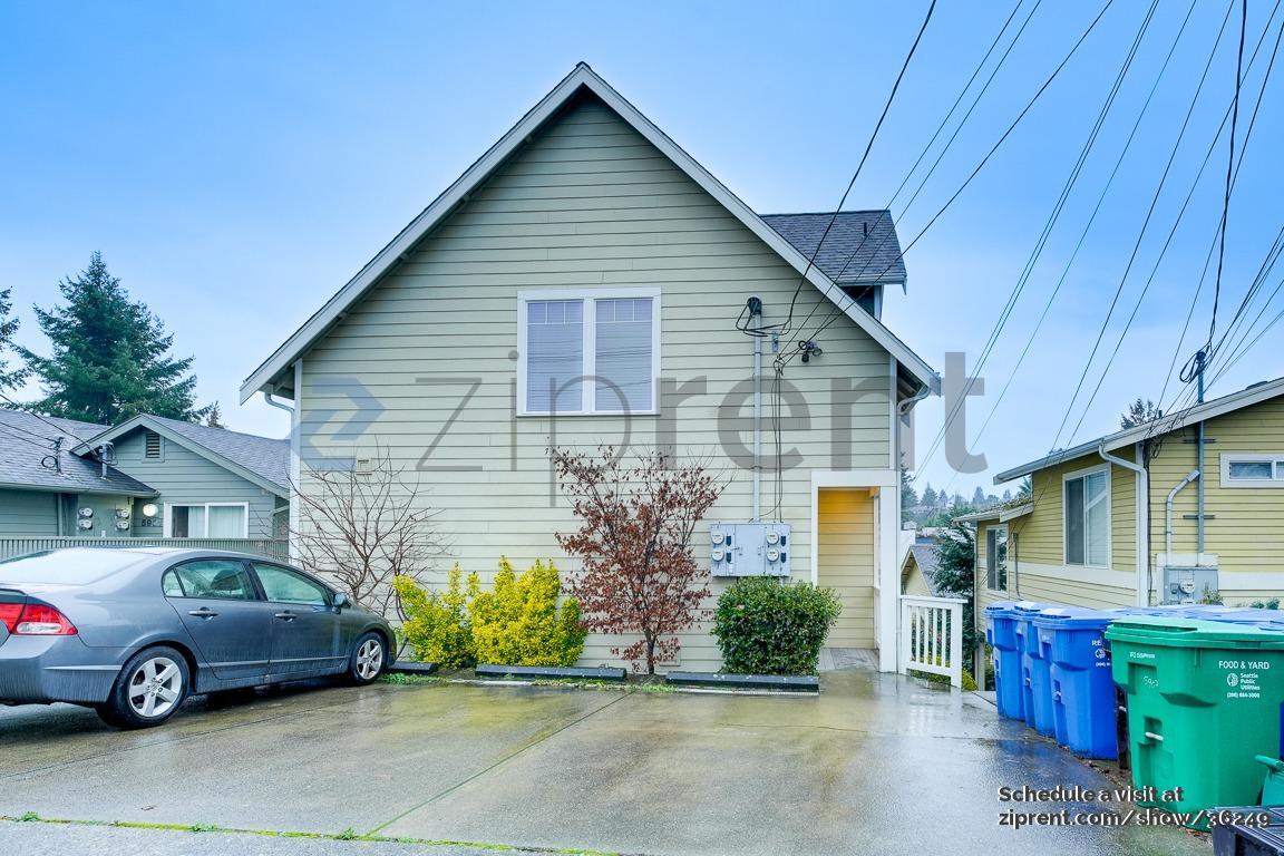 Foto principal - 5907 40th Ave SW