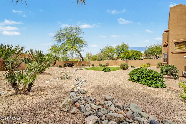 Foto del edificio - 6540 E Redmont Dr