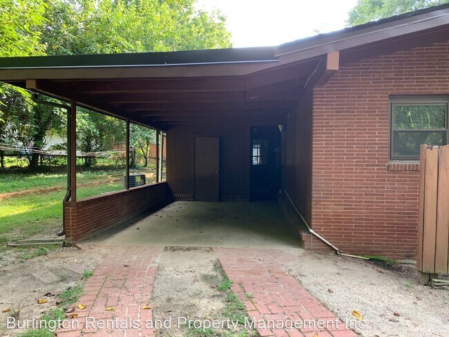 Building Photo - 2 br, 1 bath House - 613 Ridgeway Drive