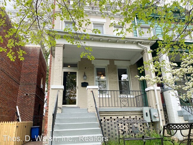 Building Photo - 4 br, 2.5 bath House - 912 5th Street NE