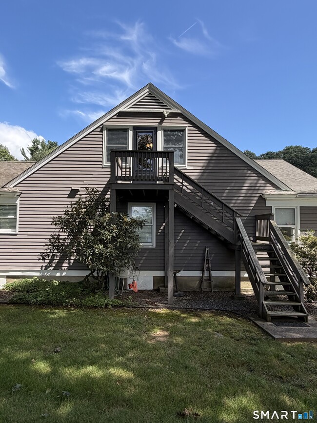Building Photo - 11 Bonazzo Dr
