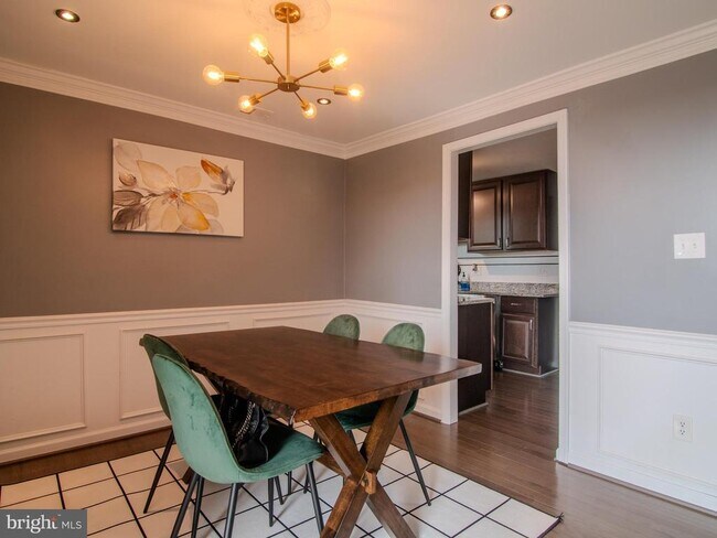 Foto del edificio - 3337 Huntley Sq Dr