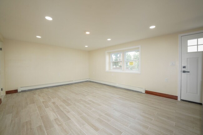 Foto del edificio - 41 River Edge Rd