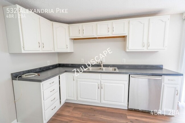 Foto del edificio - 532 Alexandria Pike