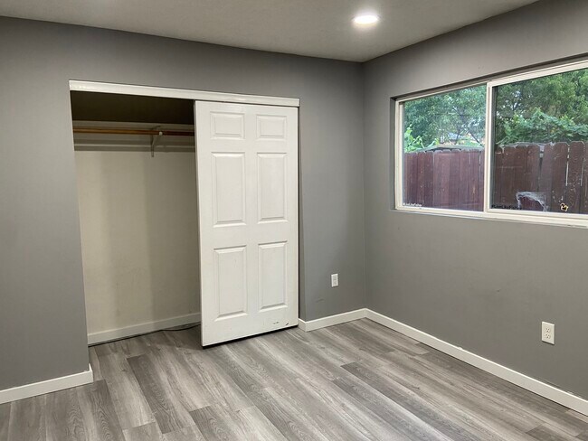 Foto del edificio - 316 SE 10th St