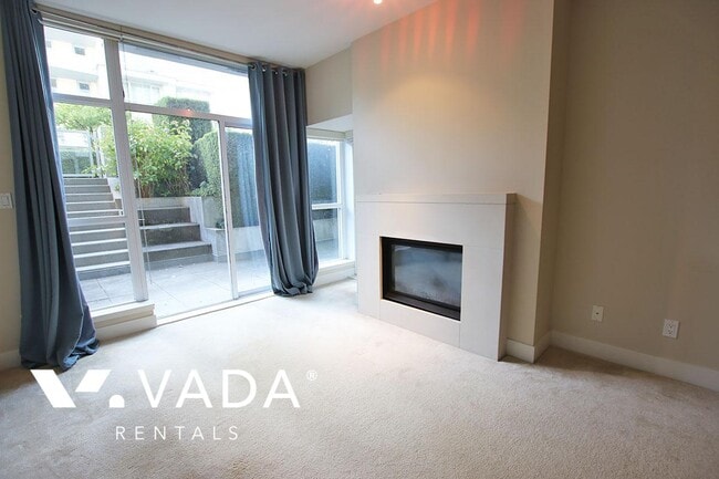 Building Photo - Stirling House 1 Bed Apartment Rental 102-...
