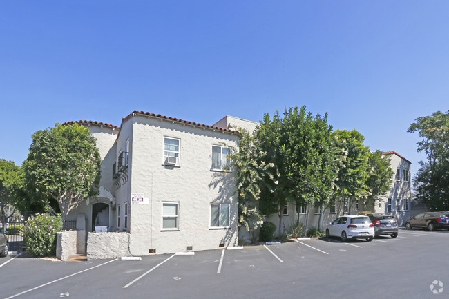 Building Photo - 1040-1058 N. 4th St