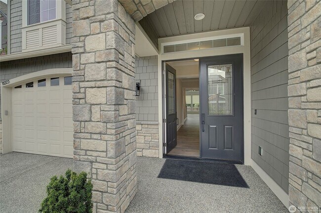 Foto del edificio - 5Bd/4Ba Bellevue House