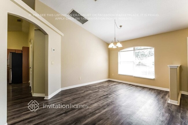 Building Photo - 752 Westview Dr