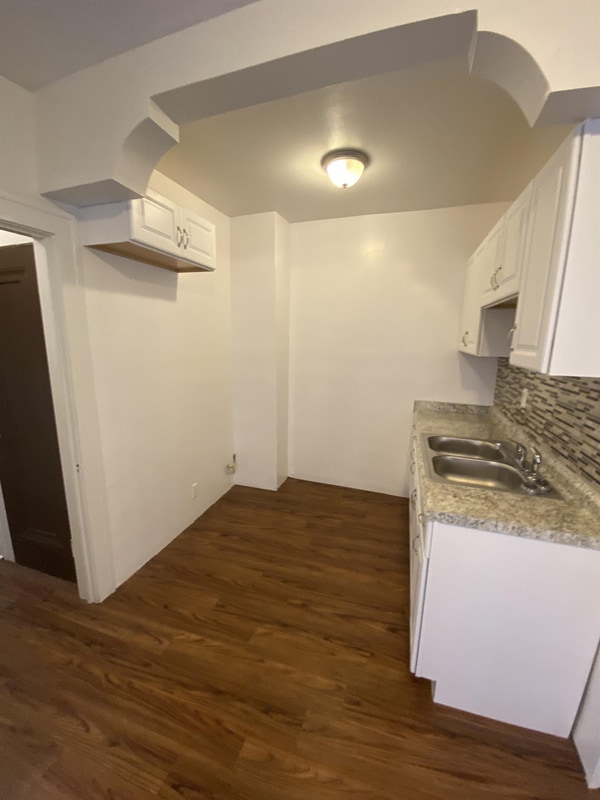 1442 W 101st St Cleveland, OH 44102 – photo 2