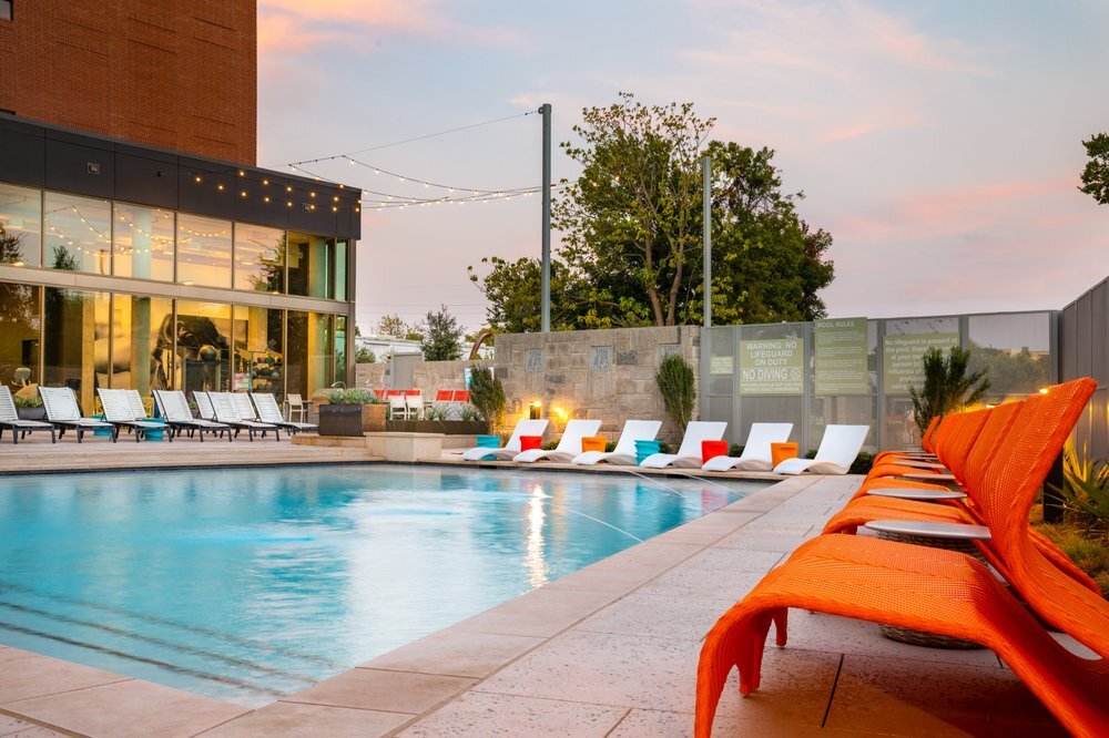 Foto principal - A 2 BR That's Totally Chill