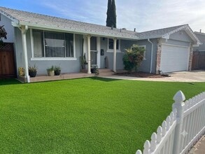 Building Photo - 6728 Melody Ct