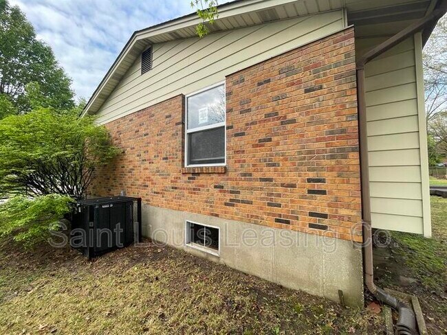 Building Photo - 1725 Orletto Way