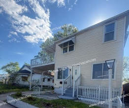 Building Photo - 1712 Carolina St