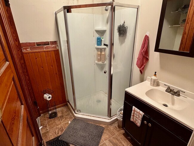 Foto del edificio - 2346 Stratford Ave