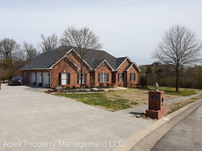 Building Photo - 3 br, 3 bath House - 1450 Saint Ives Blvd