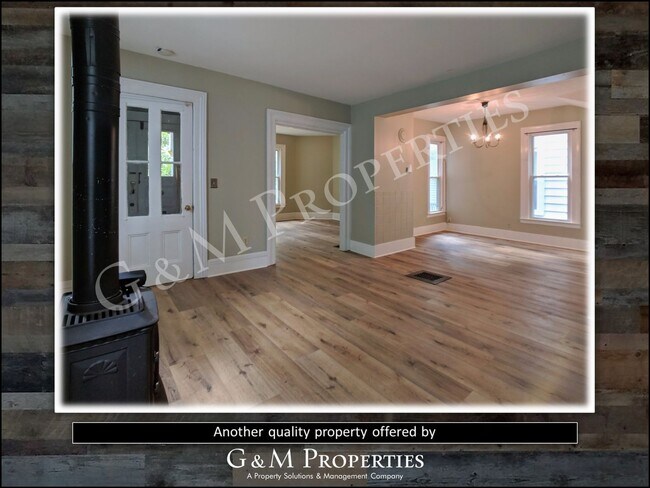 Foto del edificio - 3-Bedroom Rental Home: South Wedge Neighborhood!