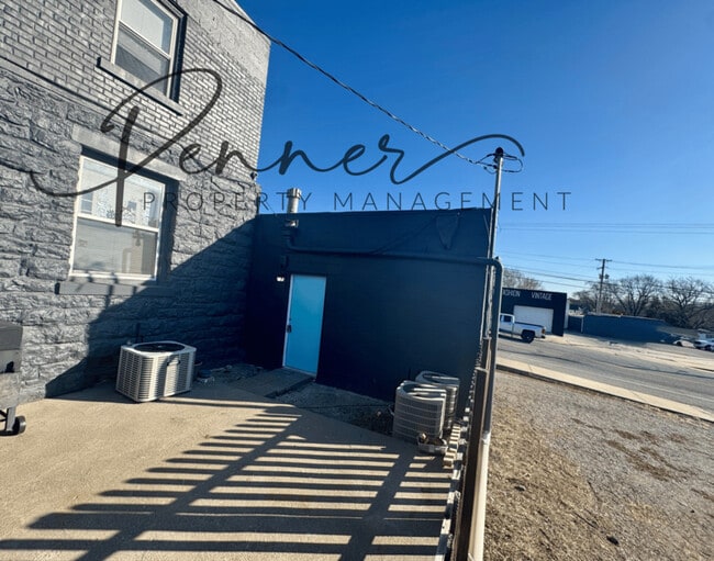 Foto del edificio - 6312 Raytown Rd