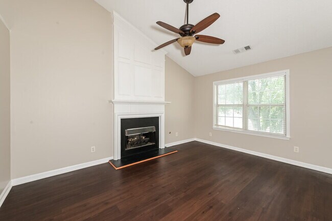 Foto del edificio - 3714 Heyford Ct