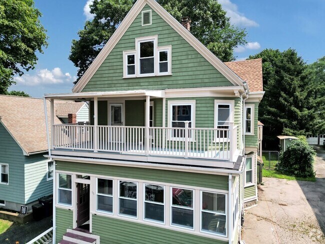 Building Photo - 15 Knoll St