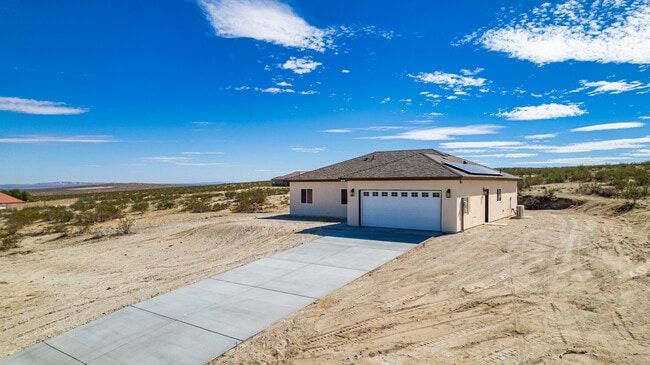 Building Photo - 10654 Wilson Rd