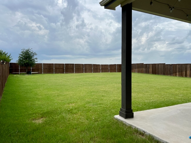 Building Photo - 17220 Eastbrook Dr