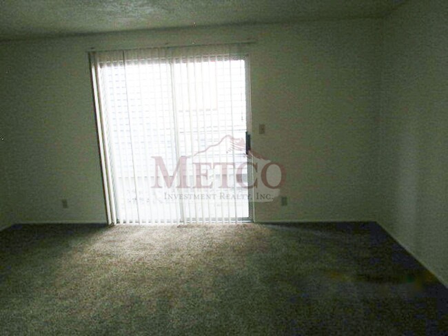 Building Photo - 14401