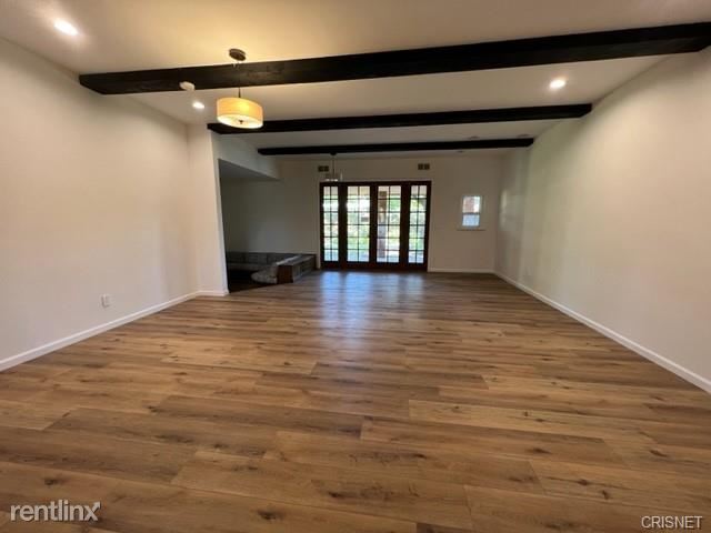 Building Photo - 5 br, 4 bath House - 9800 Melvin Ave