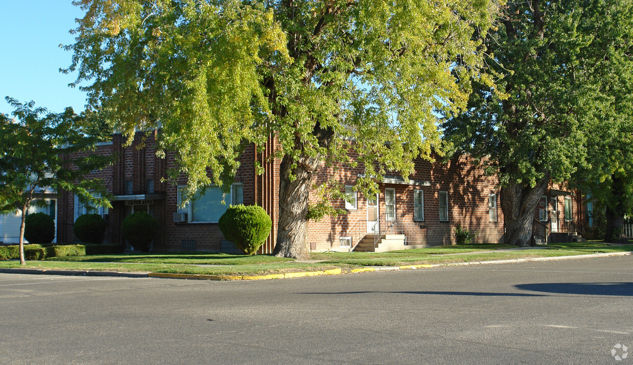 Payette Apartments