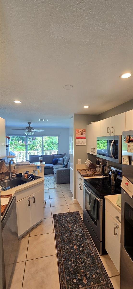 Foto del edificio - 17029 NW 23rd St