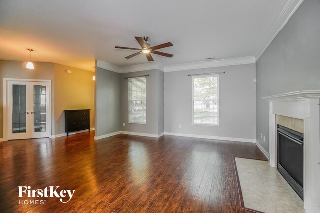 Building Photo - 5965 Mealla Rd