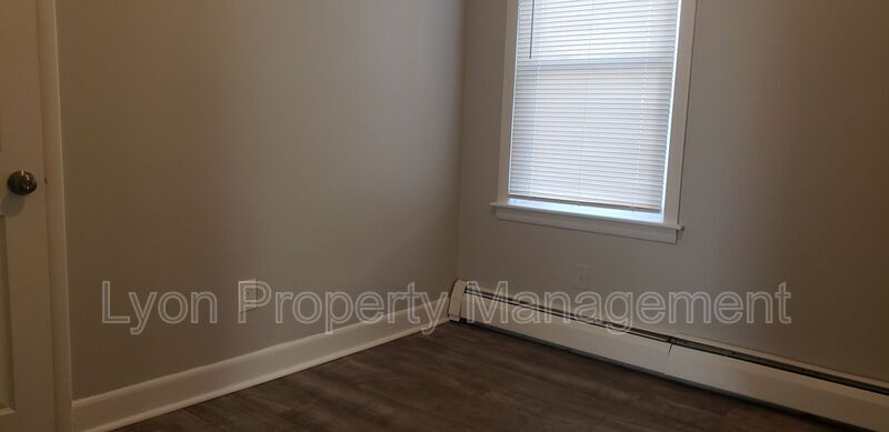 Building Photo - 57 Fairmount Ave