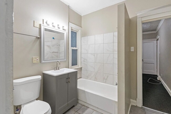 Building Photo - Charming 3-Bedroom Home | 1 Bath | In-Unit Laundry | Updated Kitchen – $2,000/month