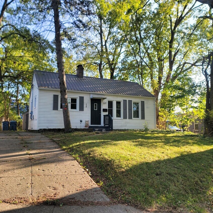 Primary Photo - Charming 1 Bed Home in Kalamazoo