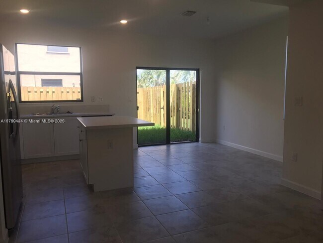 Foto del edificio - 11339 SW 250th Terrace