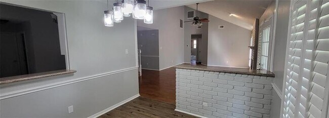 Foto del edificio - 22327 Mosswillow Ln