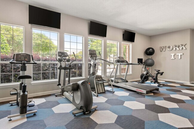 Building Photo - Avana Creekside