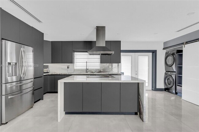 Foto del edificio - 500 SW 64th Pkwy