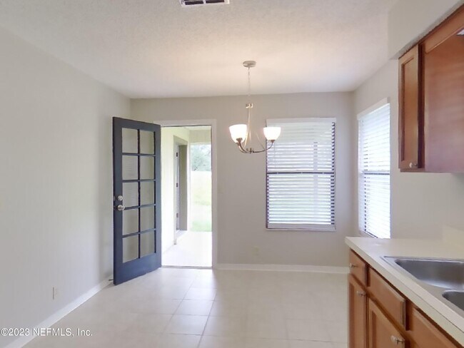 Building Photo - 8420 Spencers Trace Ct