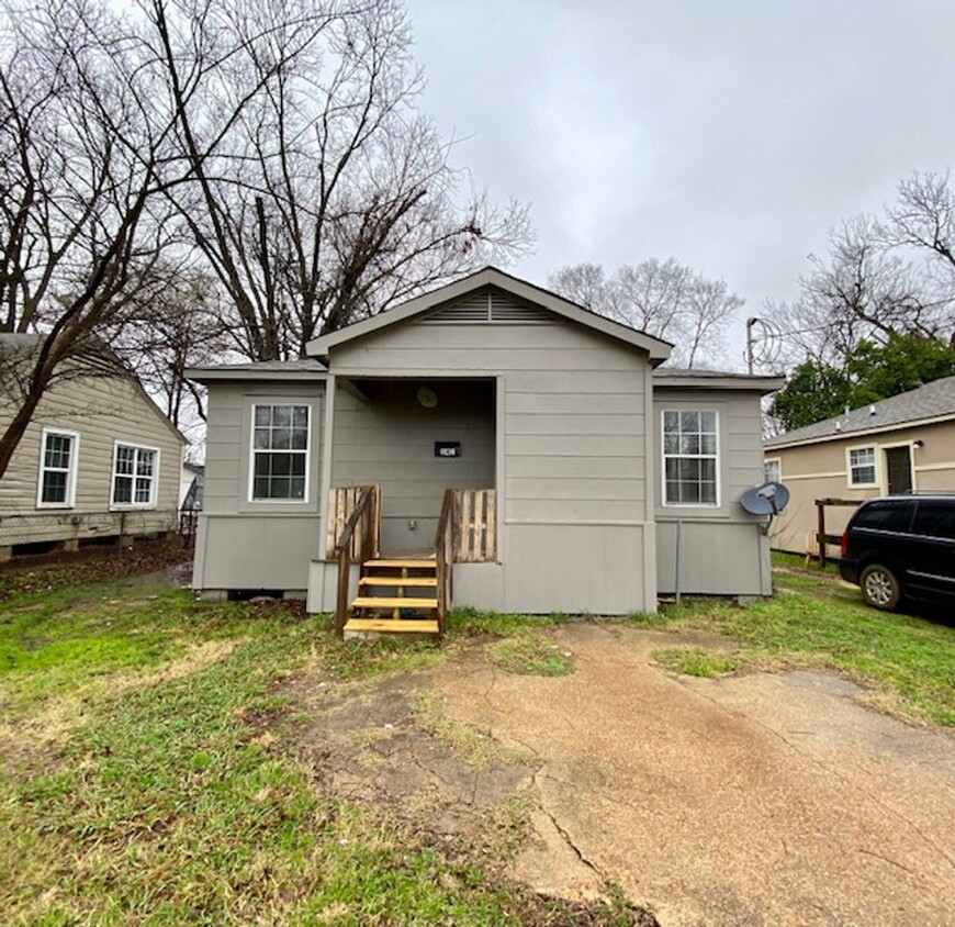 Foto principal - Renovated 3 Bedroom 1 Bath Home in Bossier...