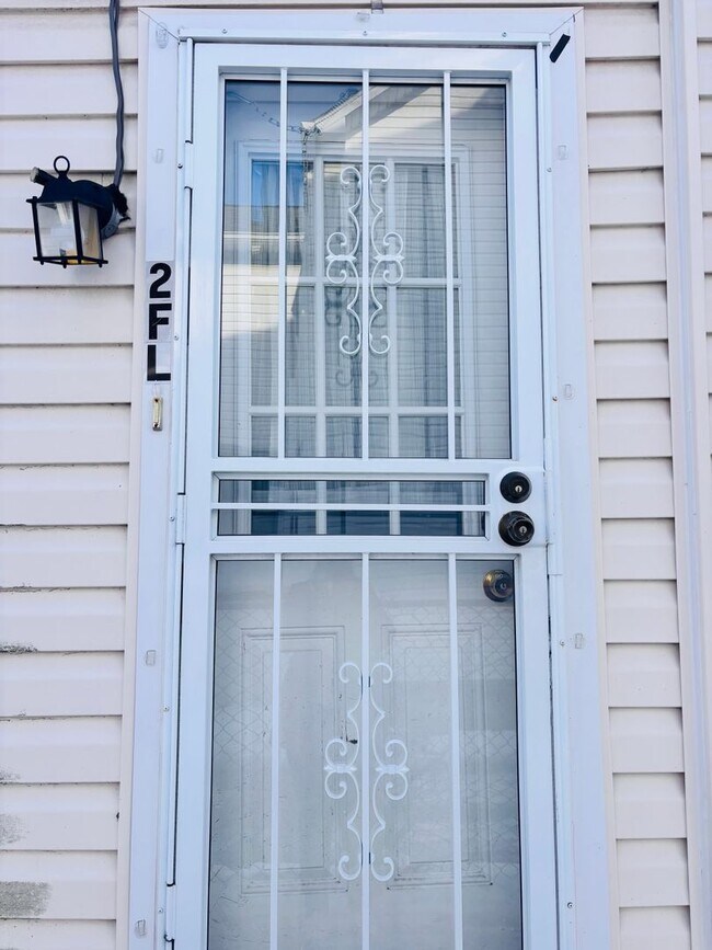 Building Photo - 47 S Merion Ave