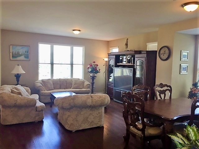 Building Photo - 1109 E Port Clinton Rd